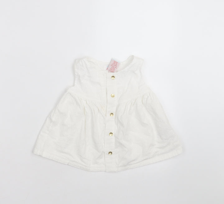 Maggie & Zoe Girls White   Basic Blouse Size 12-18 Months  - dotted pattern