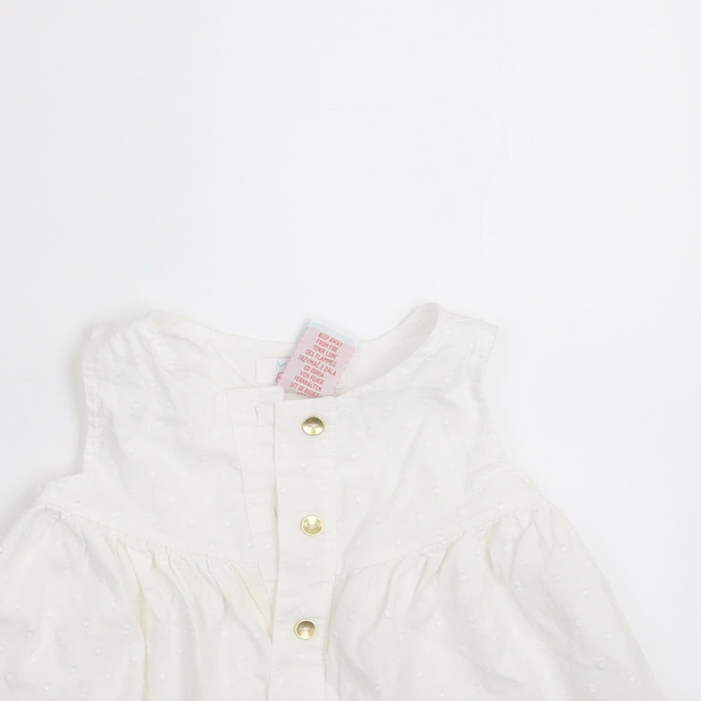Maggie & Zoe Girls White   Basic Blouse Size 12-18 Months  - dotted pattern