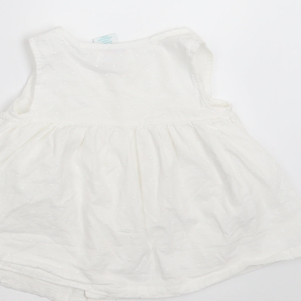 Maggie & Zoe Girls White   Basic Blouse Size 12-18 Months  - dotted pattern