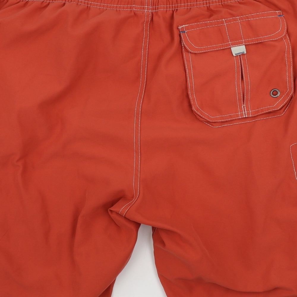 MANTARAY     Mens Orange   Bermuda Shorts Size XL
