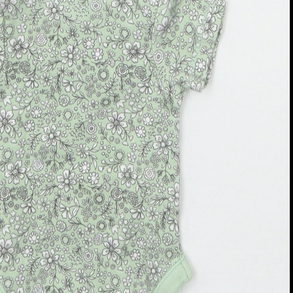Nutmeg Girls Green Floral  Babygrow One-Piece Size Newborn