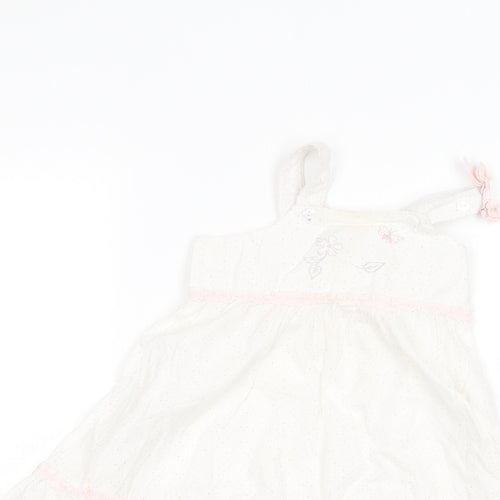 bebe Baby White   A-Line  Size 12 Months