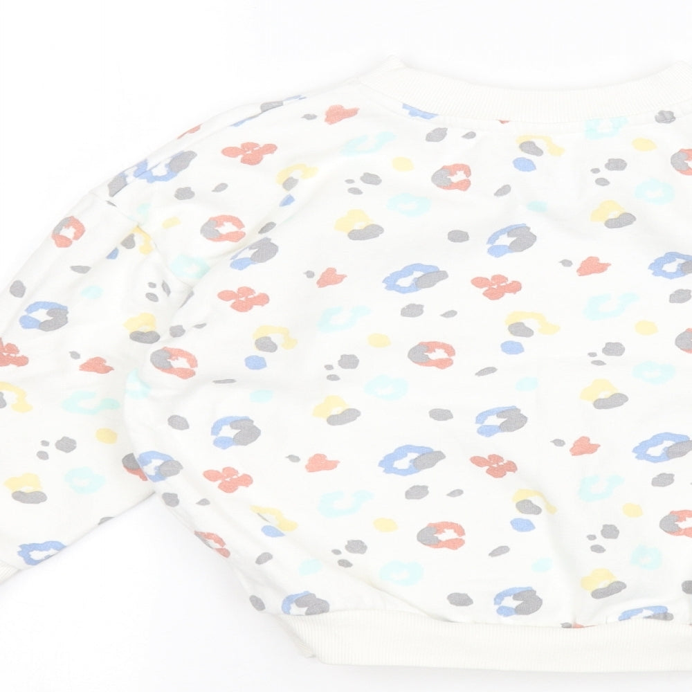 Primark Girls White   Pullover Jumper Size 4-5 Years