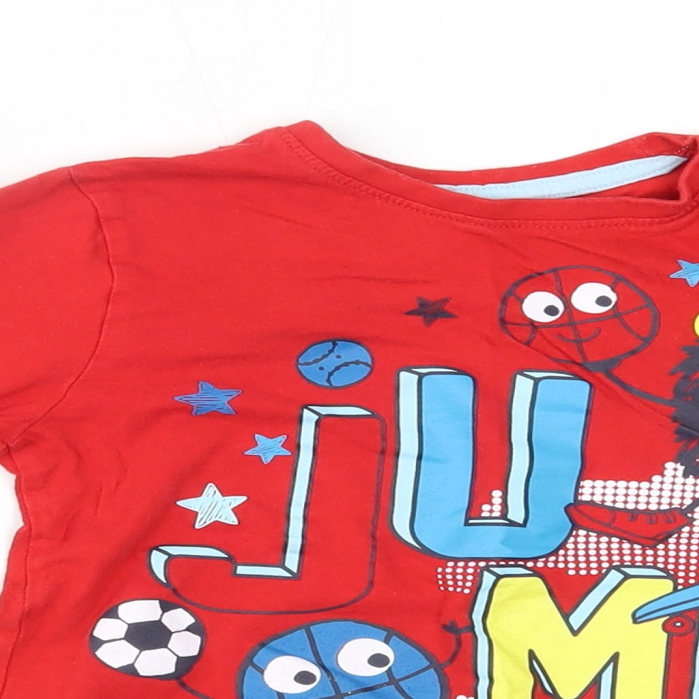 Preworn Boys Red   Basic T-Shirt Size 8 Years  - jump