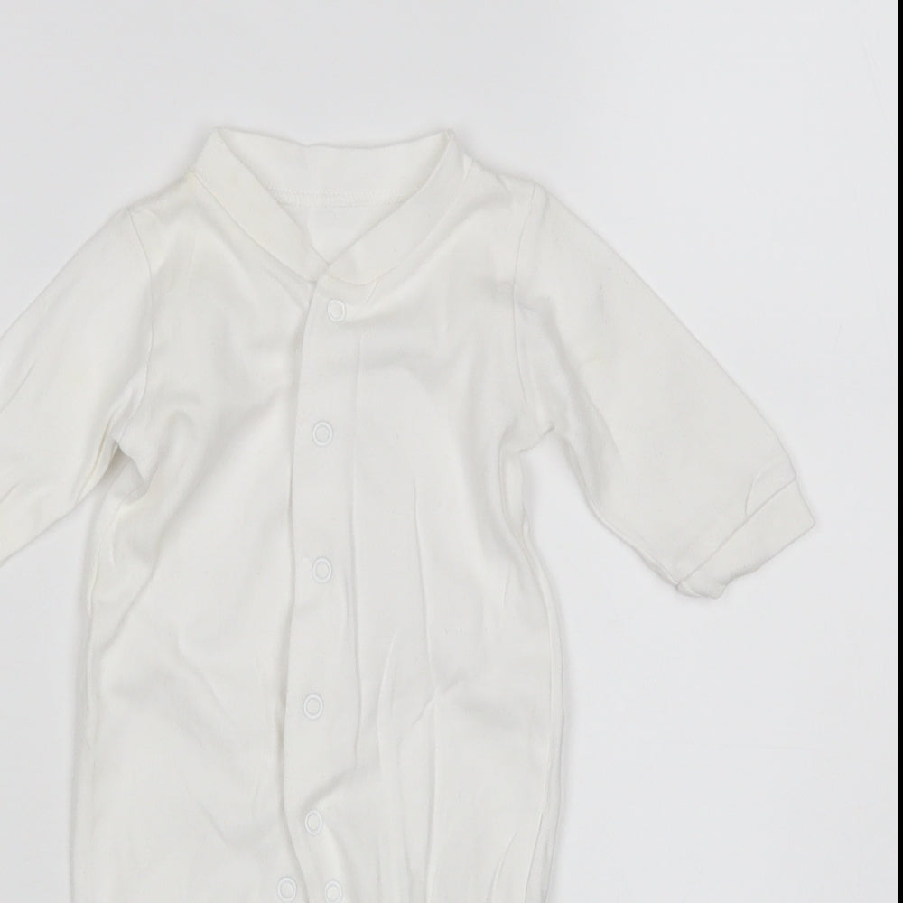 George Baby White   Babygrow One-Piece Size 0-3 Months