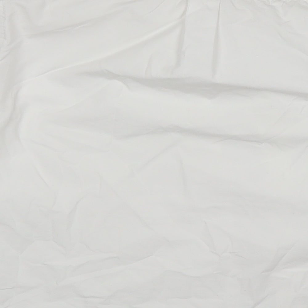 Gap Mens White    Button-Up Size XS