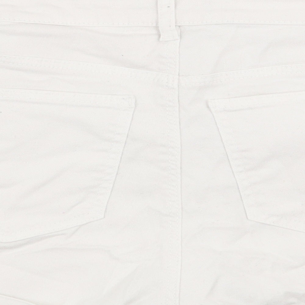 H&M Womens White   Hot Pants Shorts Size 8