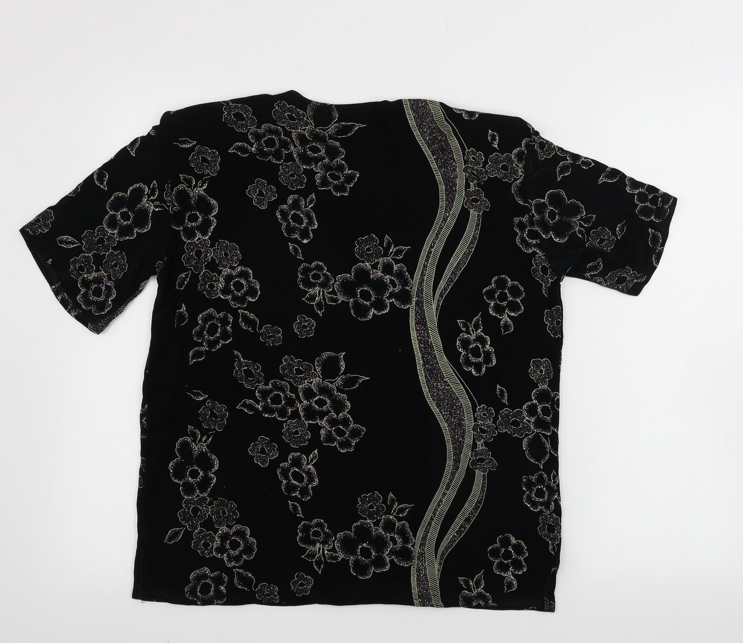 Eye Casuals  Womens Black Floral  Basic T-Shirt Size M