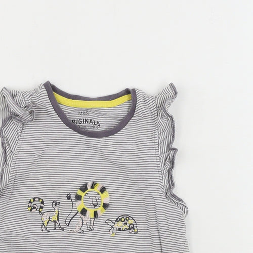 Marks and Spencer  Girls White Striped  Basic T-Shirt Size 6-7 Years