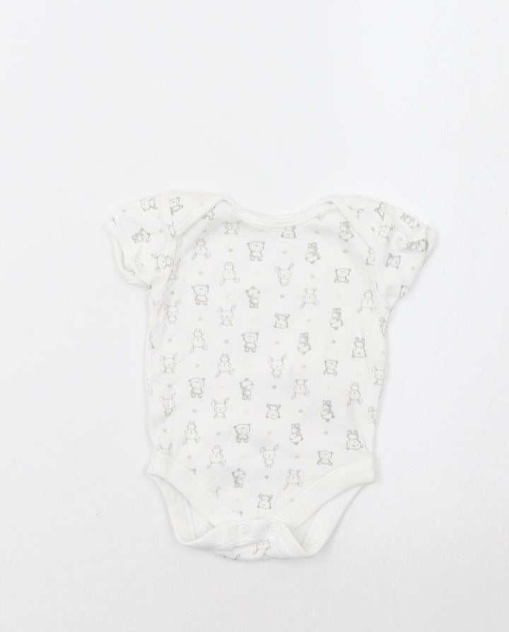 George Baby White Geometric Romper One-Piece Size 0-3 Months - Bear Print