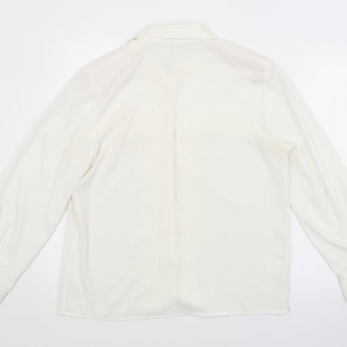 Country Casuals Womens White   Basic Button-Up Size M