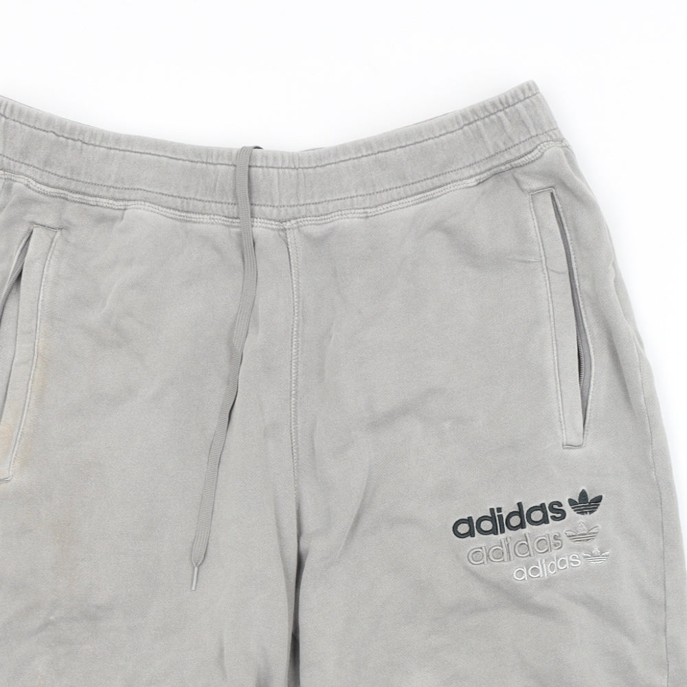 adidas Mens Grey   Sweat Shorts Size M