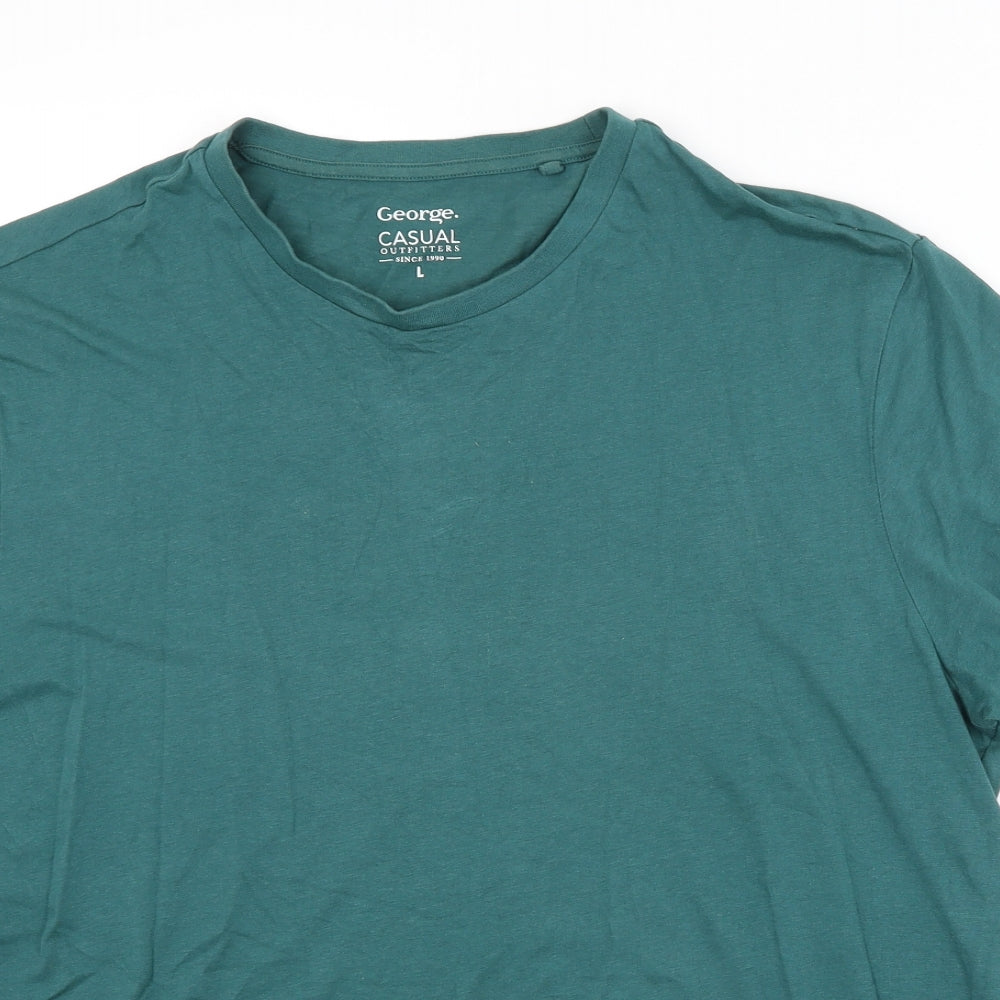 George Mens Green    T-Shirt Size L