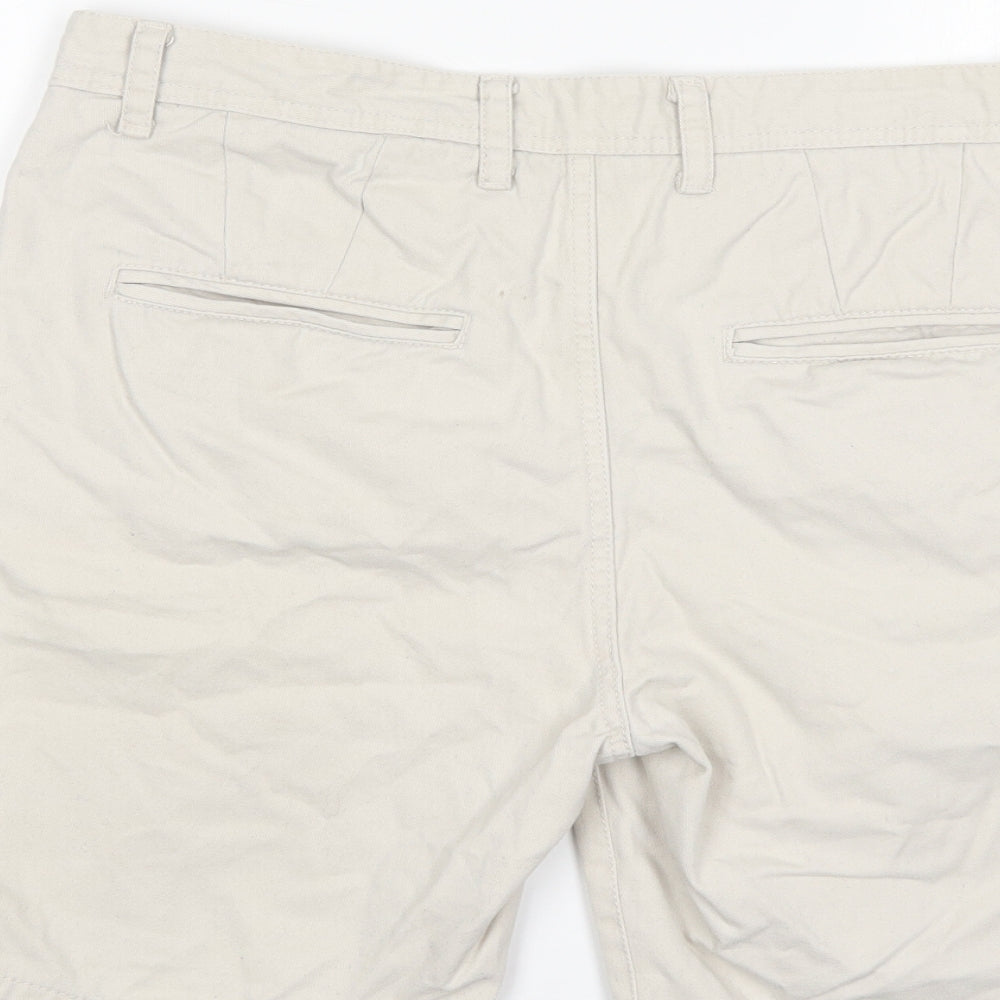 River Island Mens Ivory   Chino Shorts Size 32