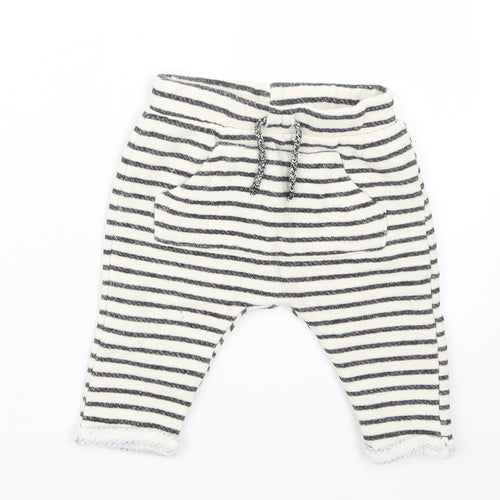 Primark Boys White Striped  Capri Trousers Size 6-9 Months