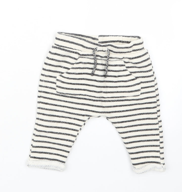 Primark Boys White Striped Capri Trousers Size 6-9 Months