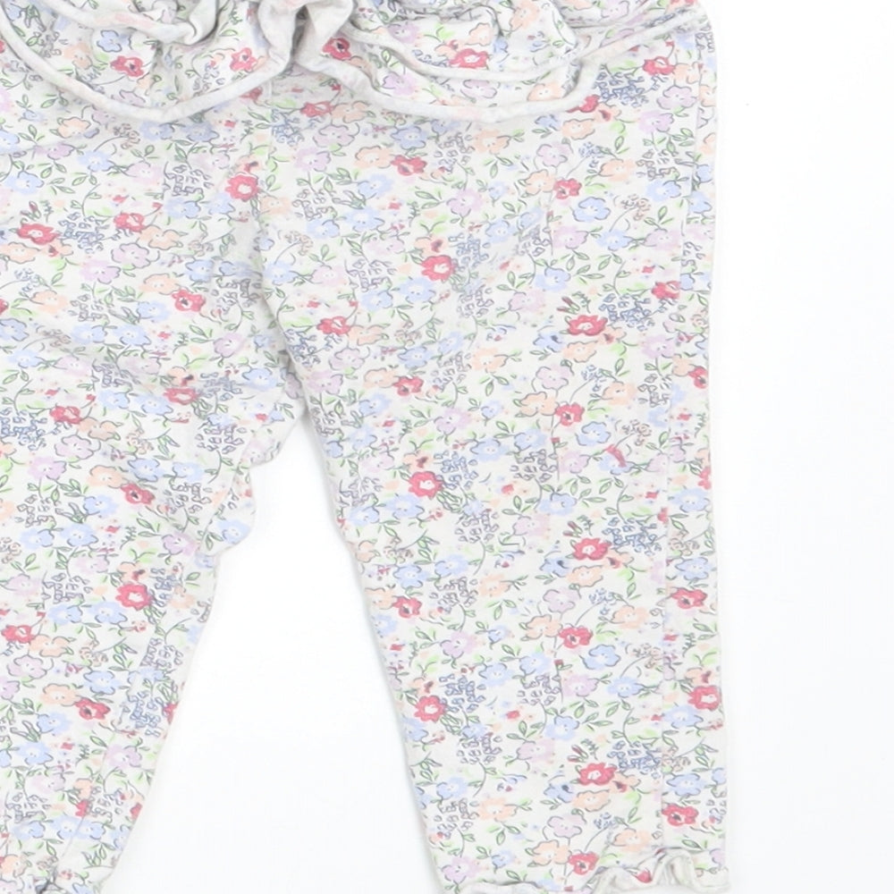 Matalan Girls White Floral  Jogger Leggings Size 12-18 Months  - Waist 16in; Inside  leg 9in