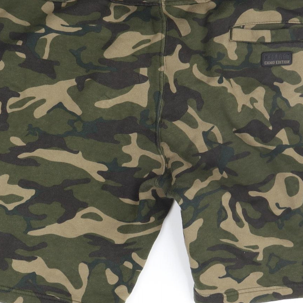 fox chukle Mens Green Camouflage  Sweat Shorts Size 2XL