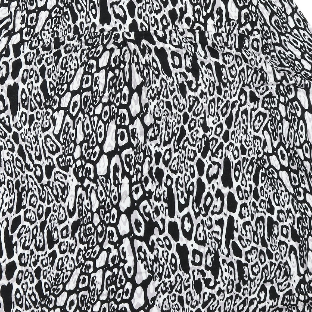 M&S Womens White Animal Print  Basic T-Shirt Size 18