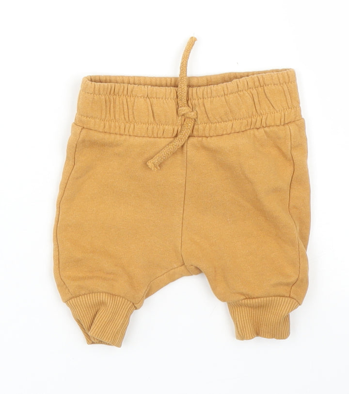 Nutmeg Baby Beige   Capri Leggings Size 0-3 Months
