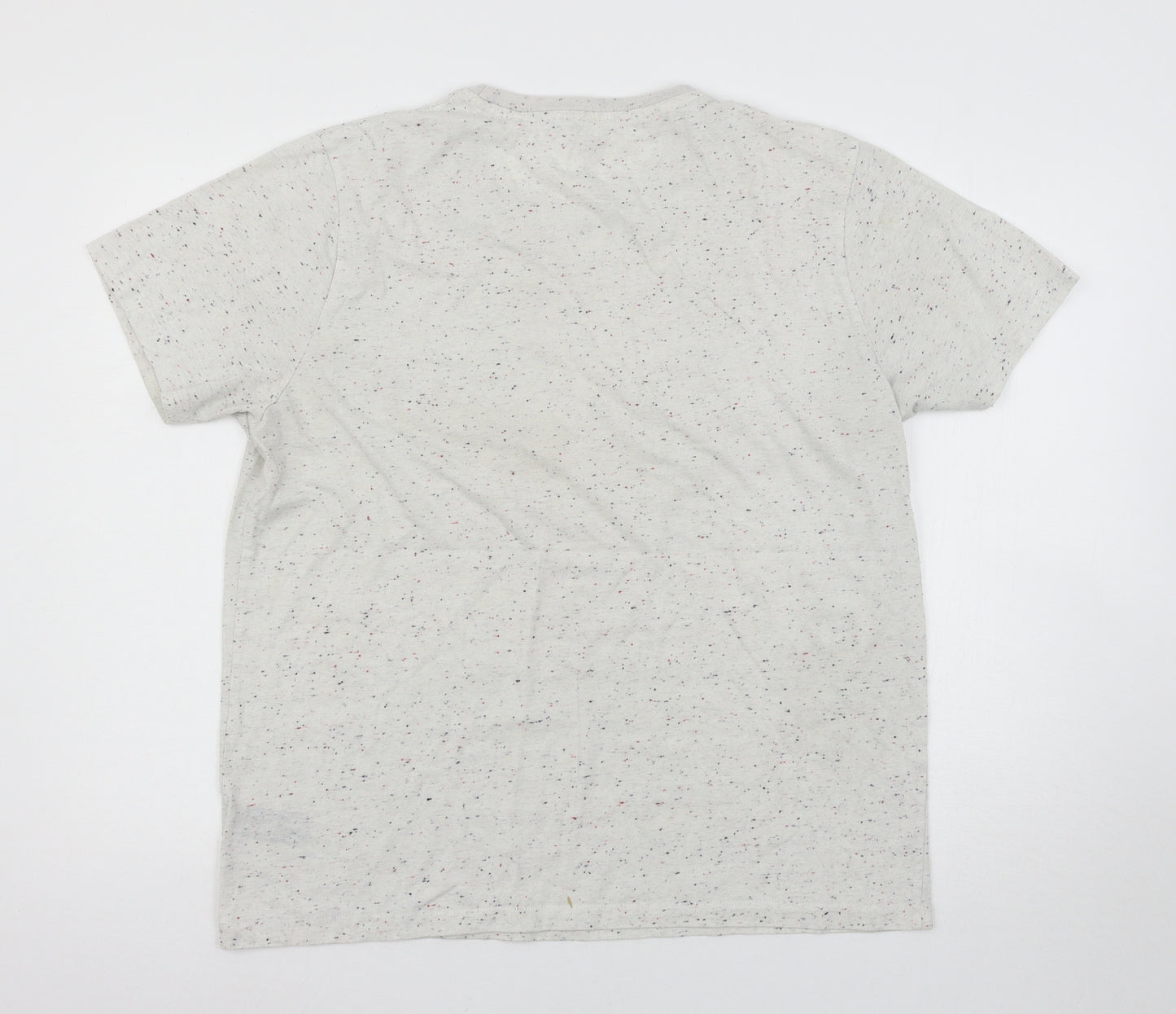 Very Mens White    T-Shirt Size XL