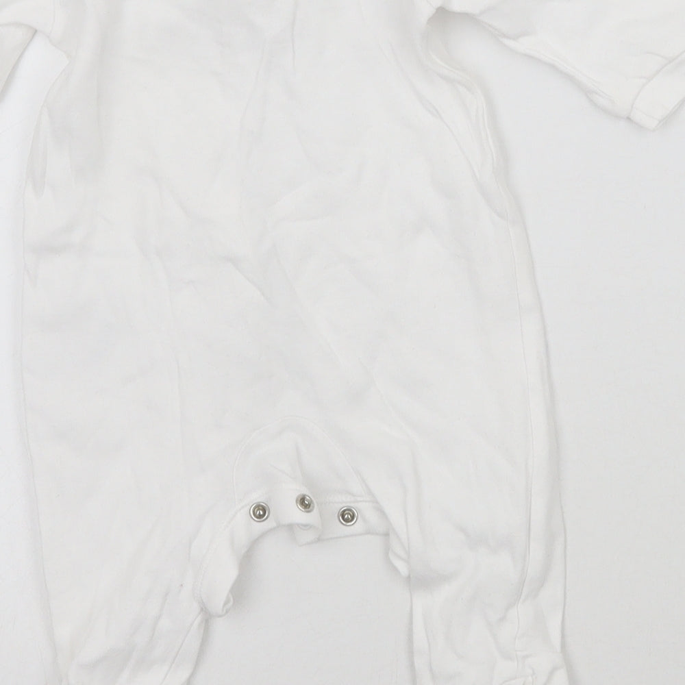 George Baby White   Babygrow One-Piece Size 0-3 Months