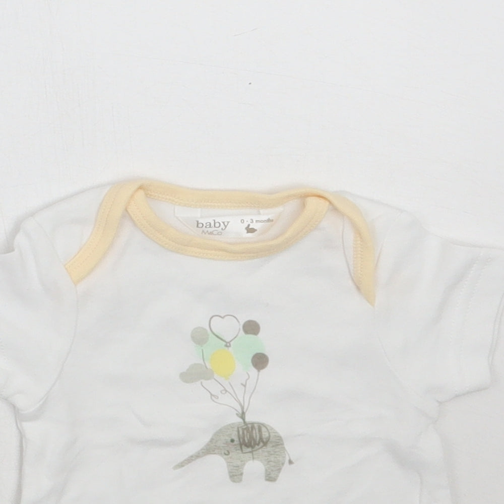 M^co Baby White   Basic T-Shirt Size 0-3 Months