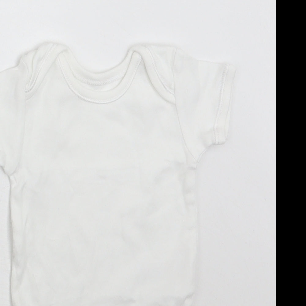 George Baby White   Babygrow One-Piece Size 0-3 Months