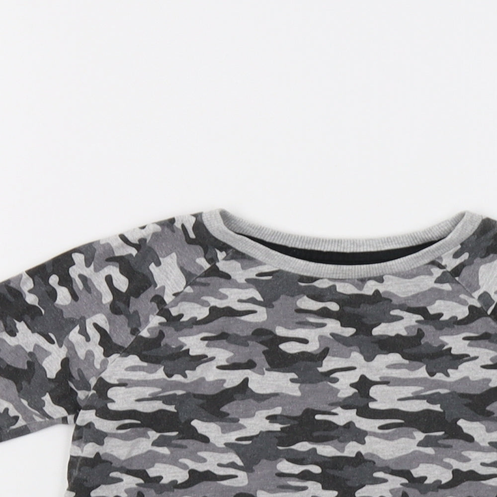 Nutmeg Boys Grey Camouflage  Basic T-Shirt Size 3-4 Years