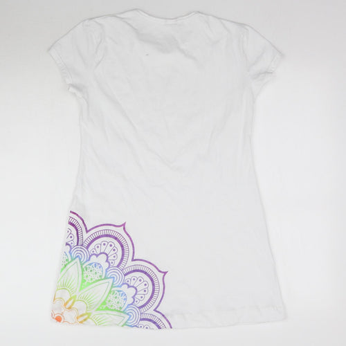 Preworn Womens White   Basic T-Shirt Size M