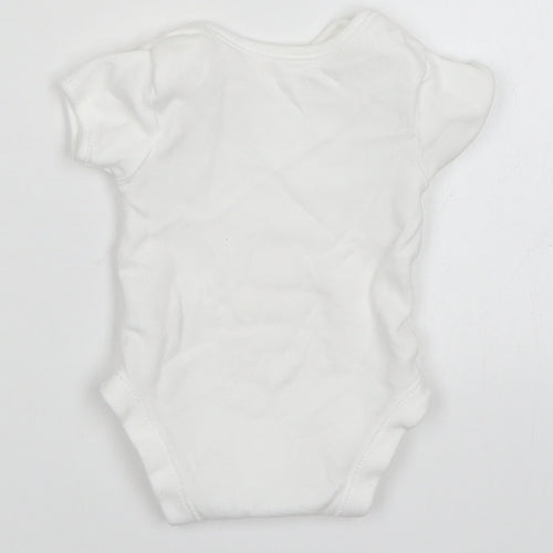 George Baby White   Babygrow One-Piece Size Newborn