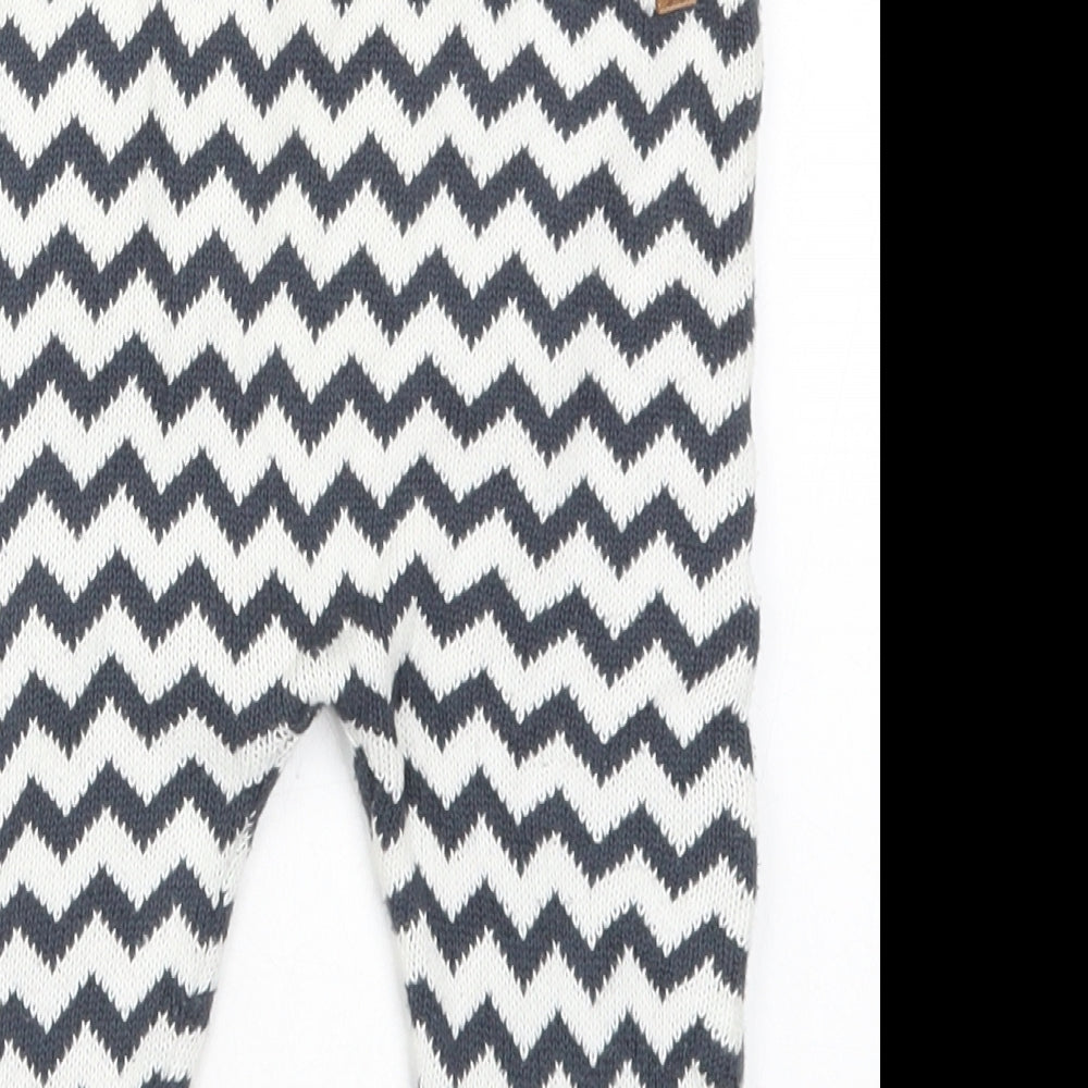 John Lewis Baby Grey Striped  Sweatpants Trousers Size 18-24 Months  - Zig Zag