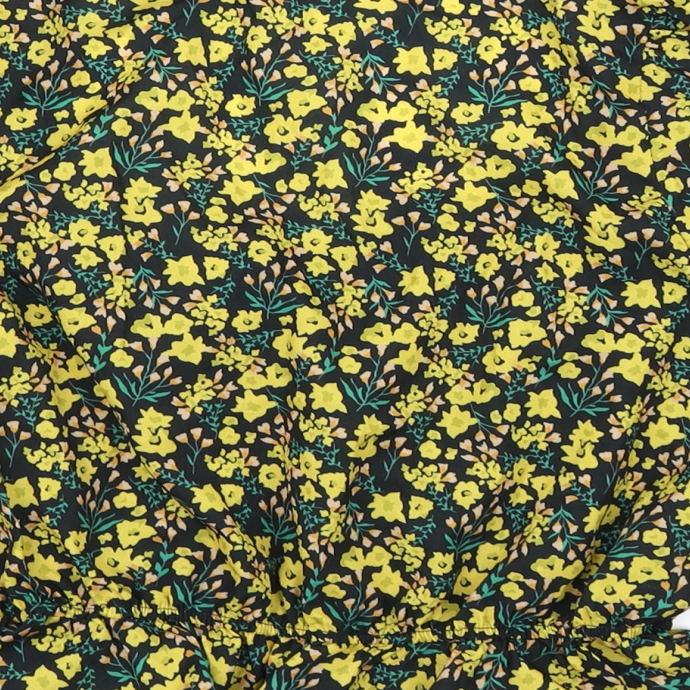 Urban Outfitters Womens Black Floral  Cropped Blouse Size M