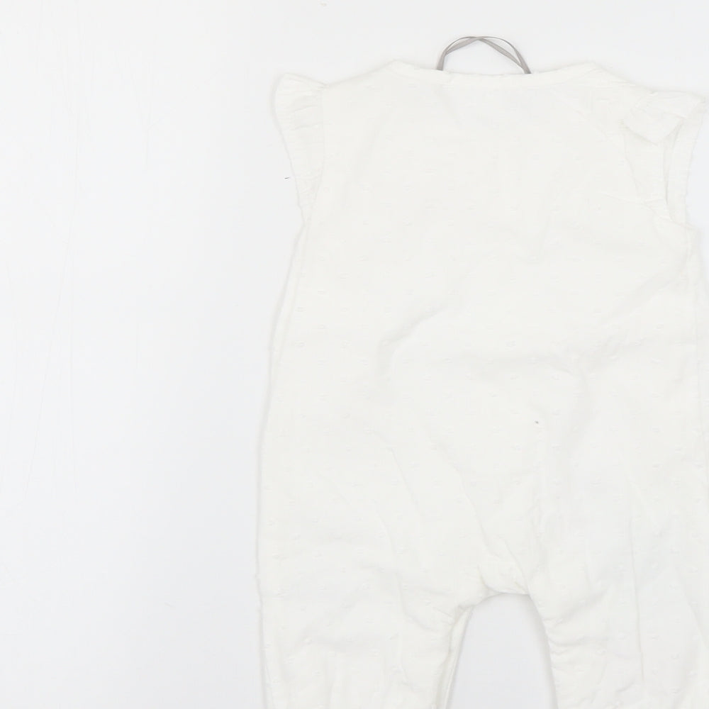 TU Baby White Geometric  Dungaree Outfit/Set Size 3-6 Months