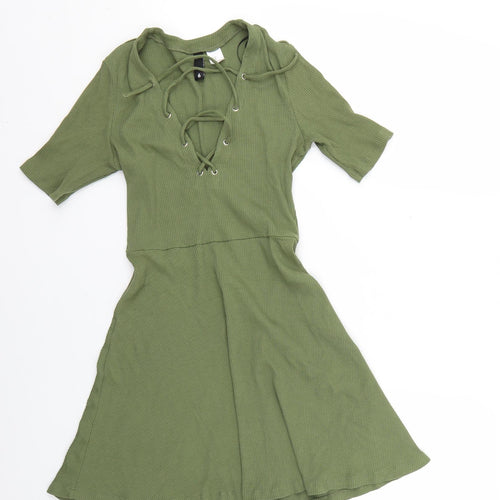 H&M Womens Green   Fit & Flare  Size 6