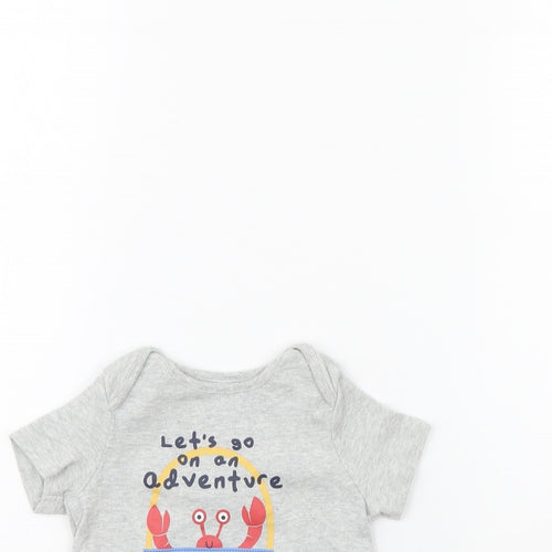 Fred & FLo Baby Grey   Basic T-Shirt Size 9-12 Months