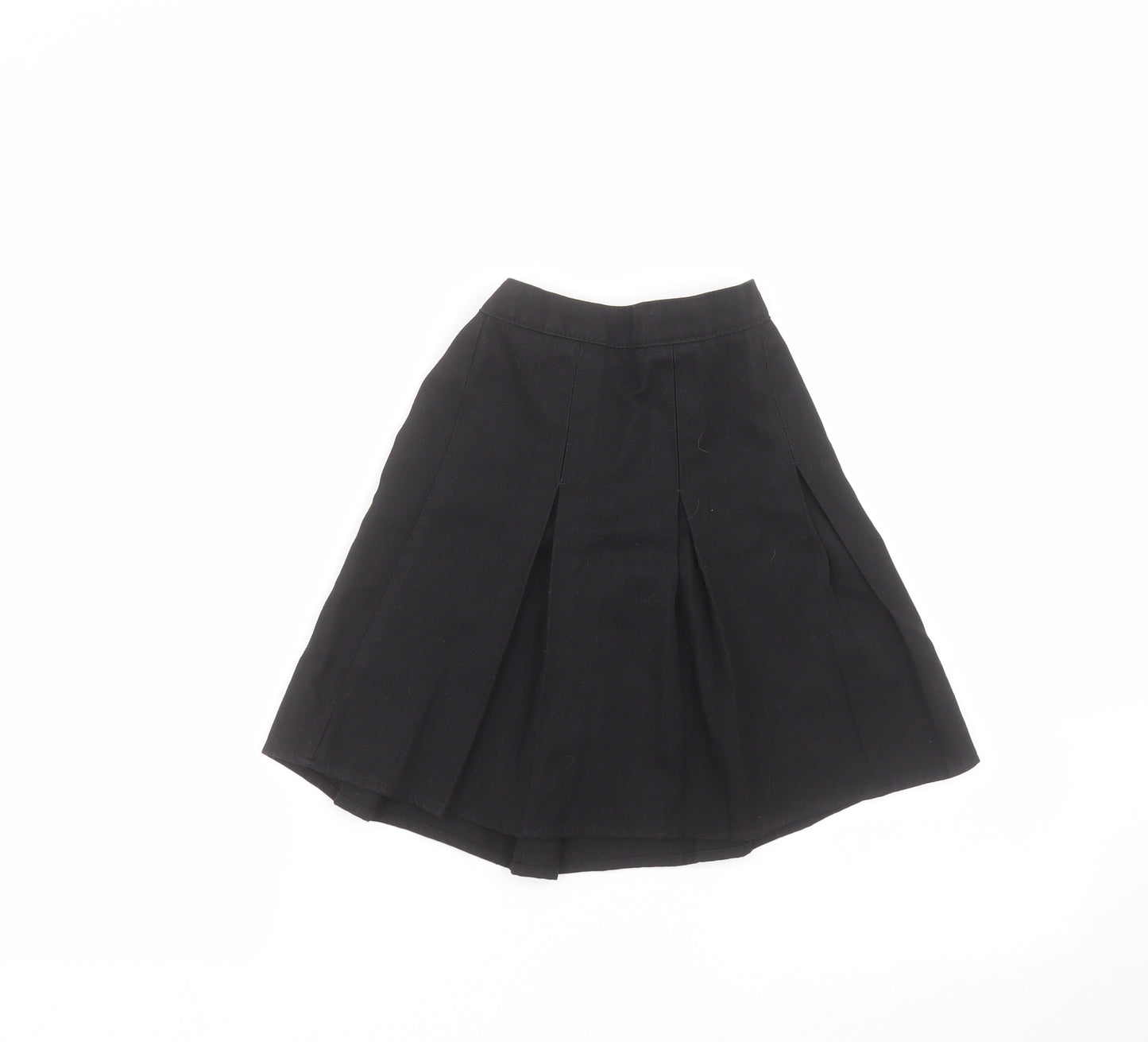 Preworn Girls Black   A-Line Skirt Size 6-7 Years