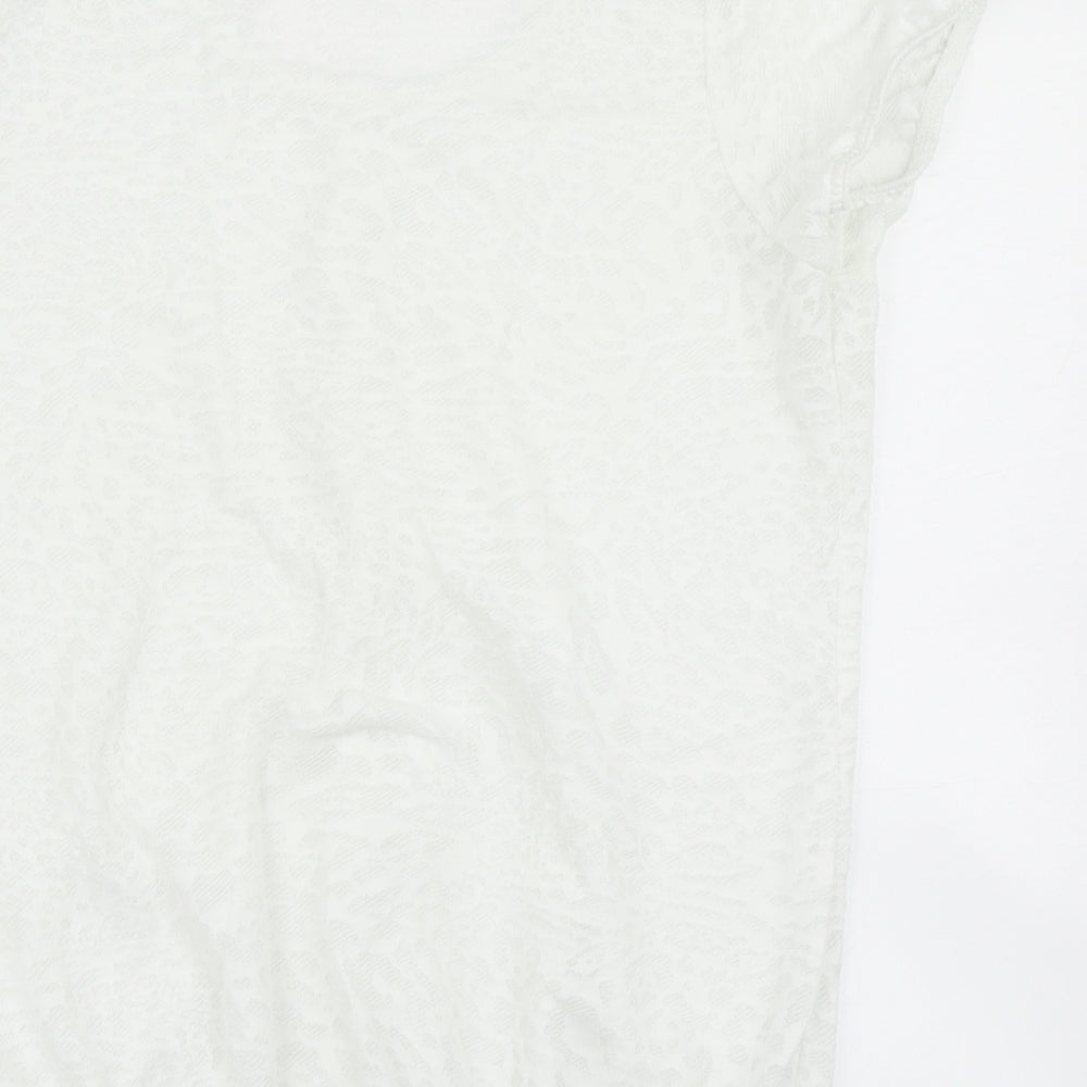 Authentic Womens White   Basic T-Shirt Size 14