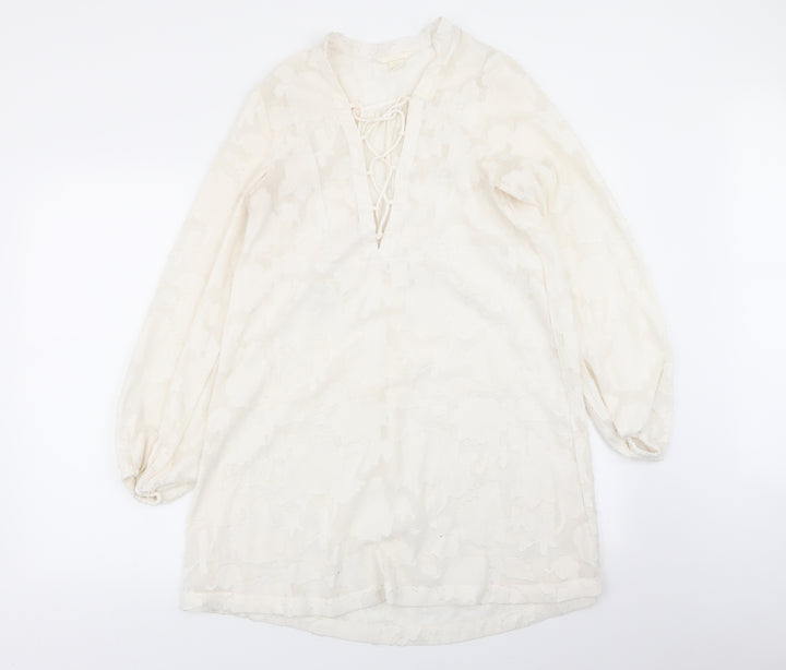 H&M Womens White Geometric Fit & Flare Size 4