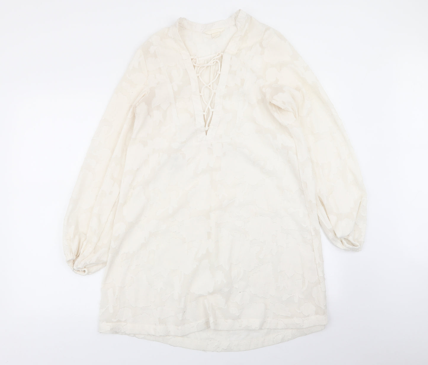 H&M Womens White Geometric  Fit & Flare  Size 4