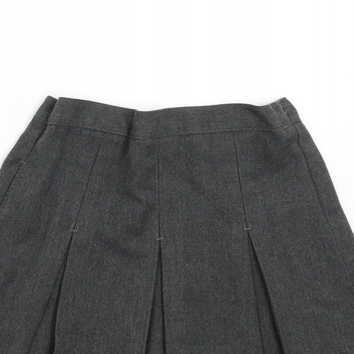 M&S Girls Grey   Pleated Skirt Size 5-6 Years