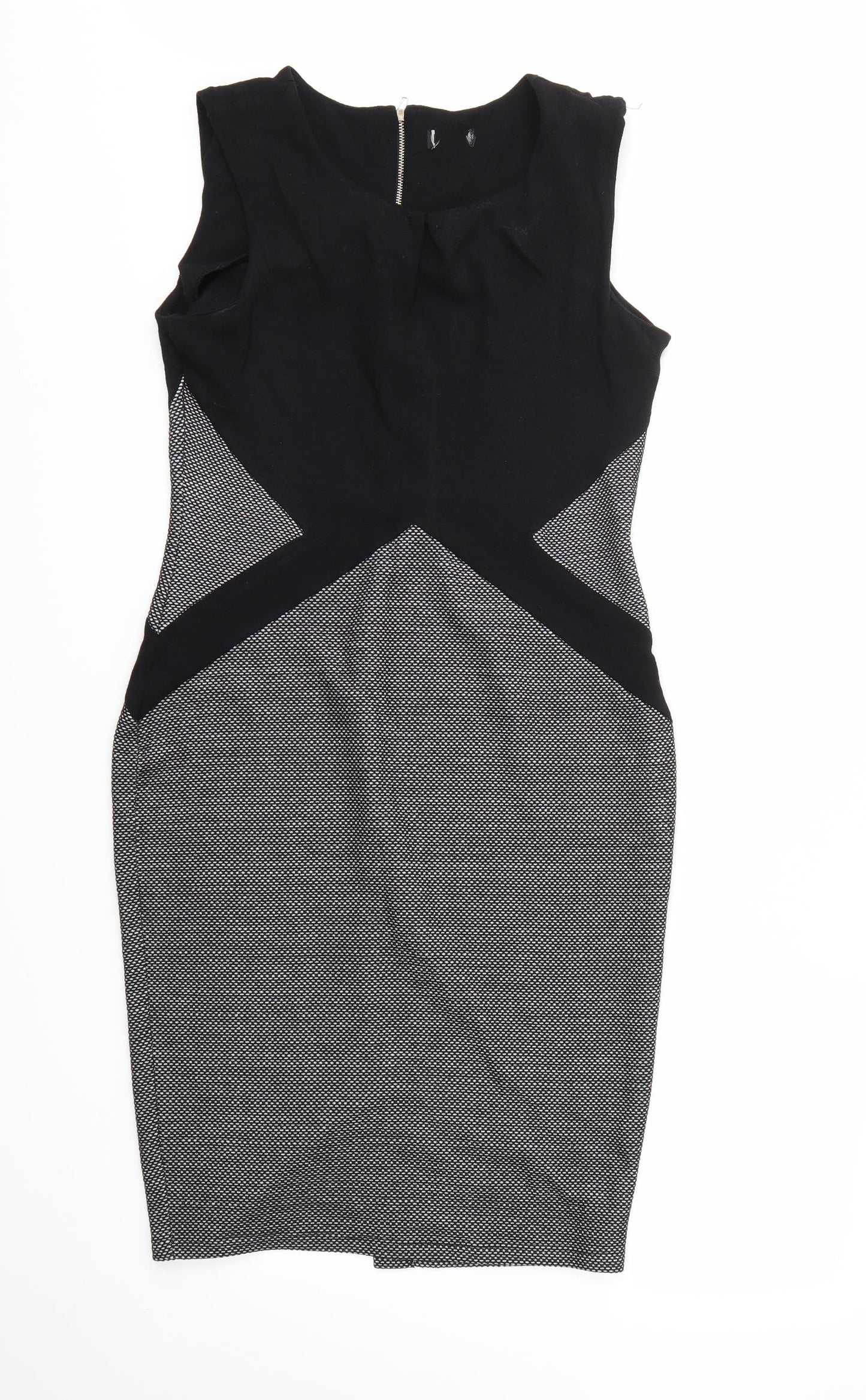 F&F Womens Black Geometric  Fit & Flare  Size 14