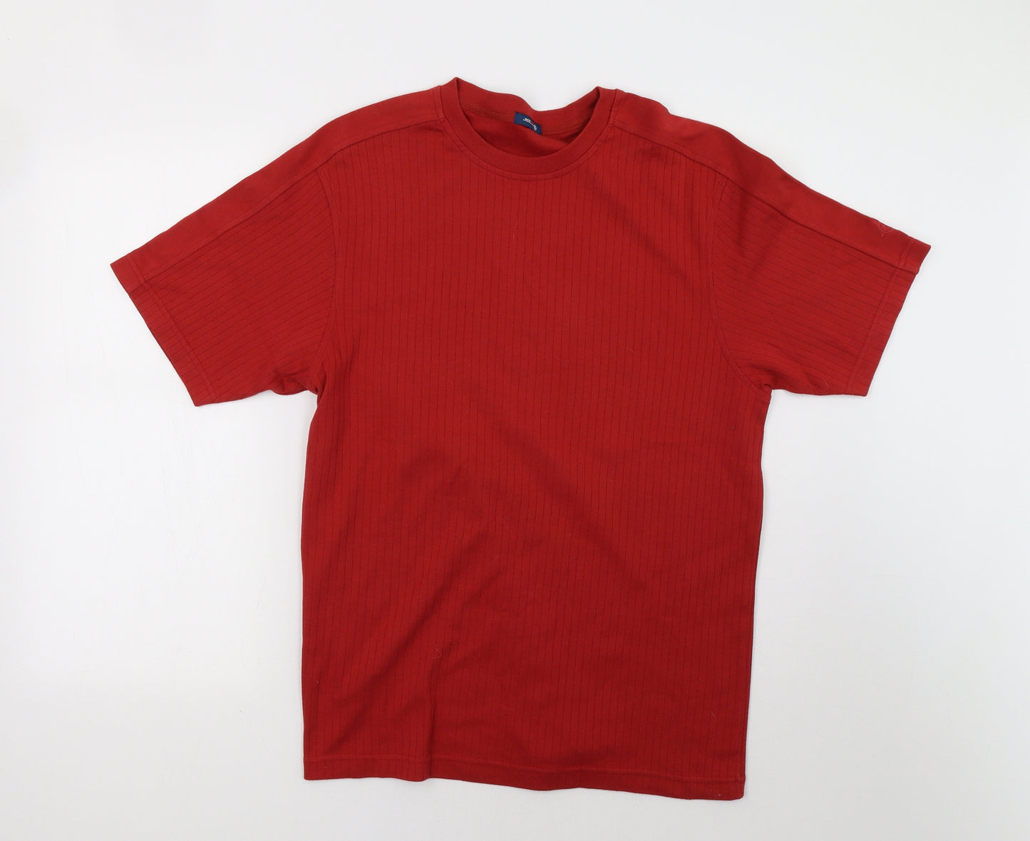 West Rock Mens Red    T-Shirt Size M