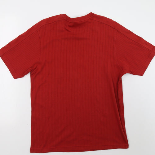 West Rock Mens Red    T-Shirt Size M