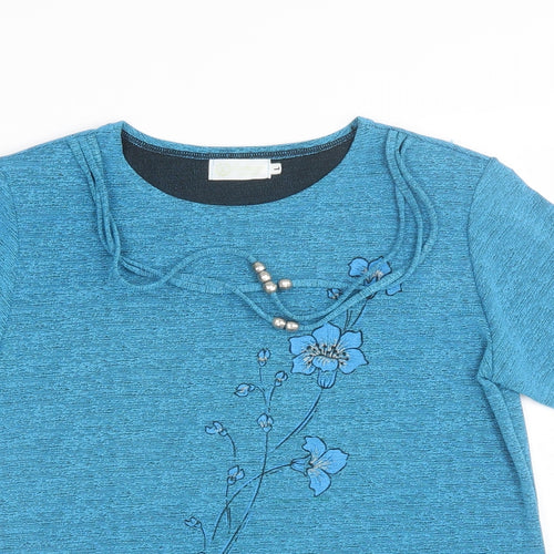 Exclusive  Womens Blue Floral  Basic T-Shirt Size L