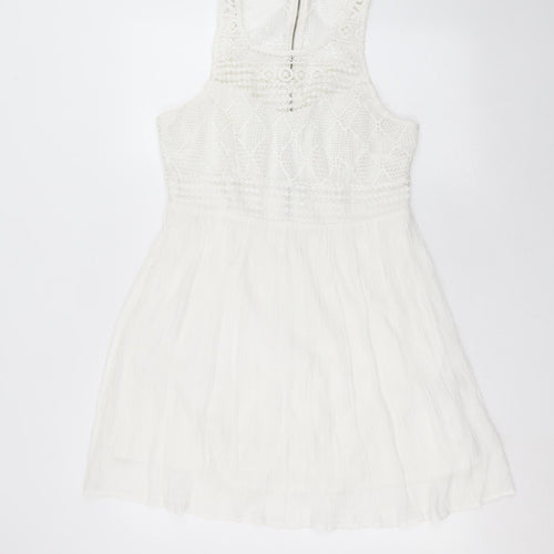 Rebellion Womens White Geometric  Fit & Flare  Size M  - crochet detail