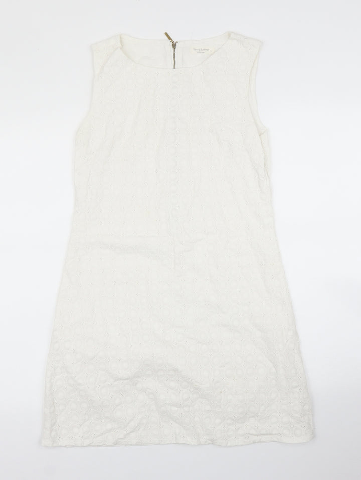 Okeysi Womens White Floral Shift Size S