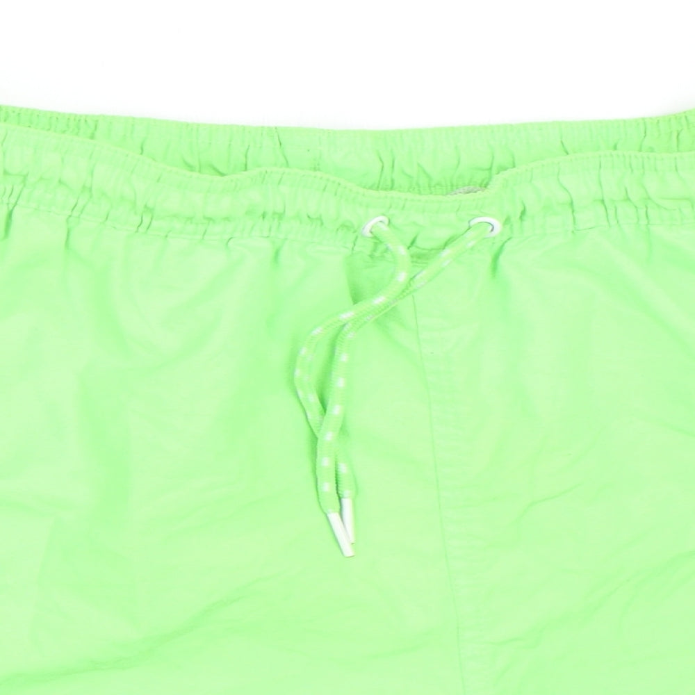 Cedar Wood State Mens Green   Bermuda Shorts Size M - Swim shorts