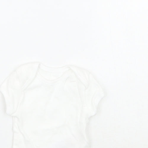 Primark Baby White   Babygrow One-Piece Size Newborn  - Tiny baby