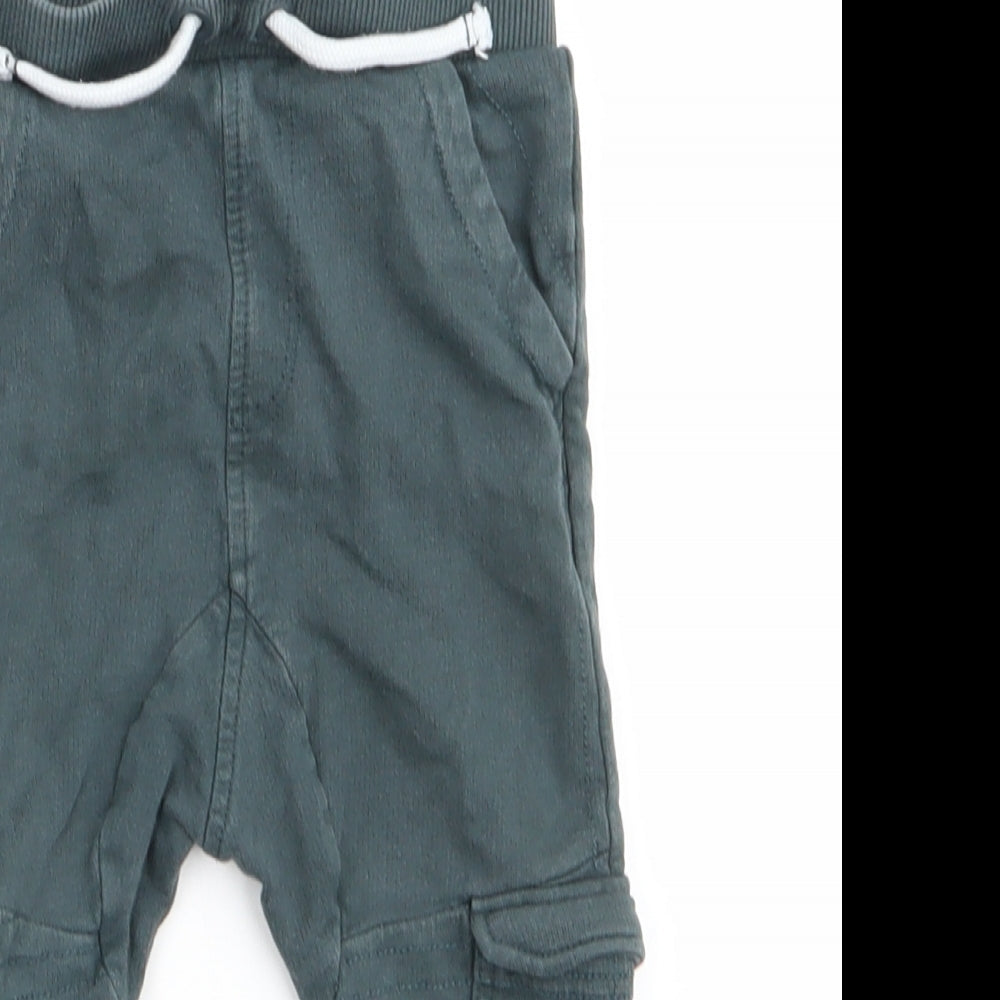 Nutmeg Boys Green   Jogger Trousers Size 18-24 Months